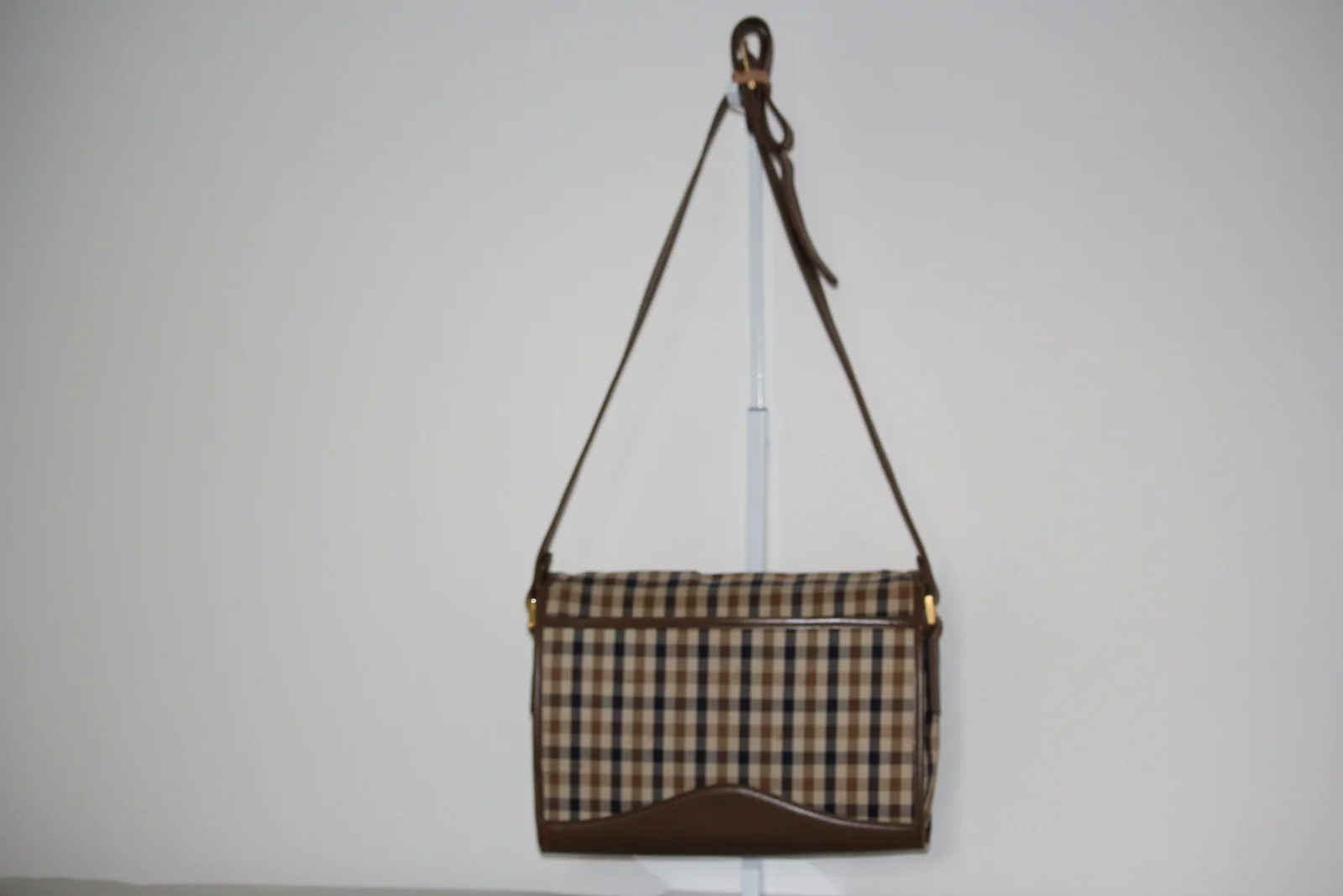 AQUASCUTUM CROSSBODY BAG