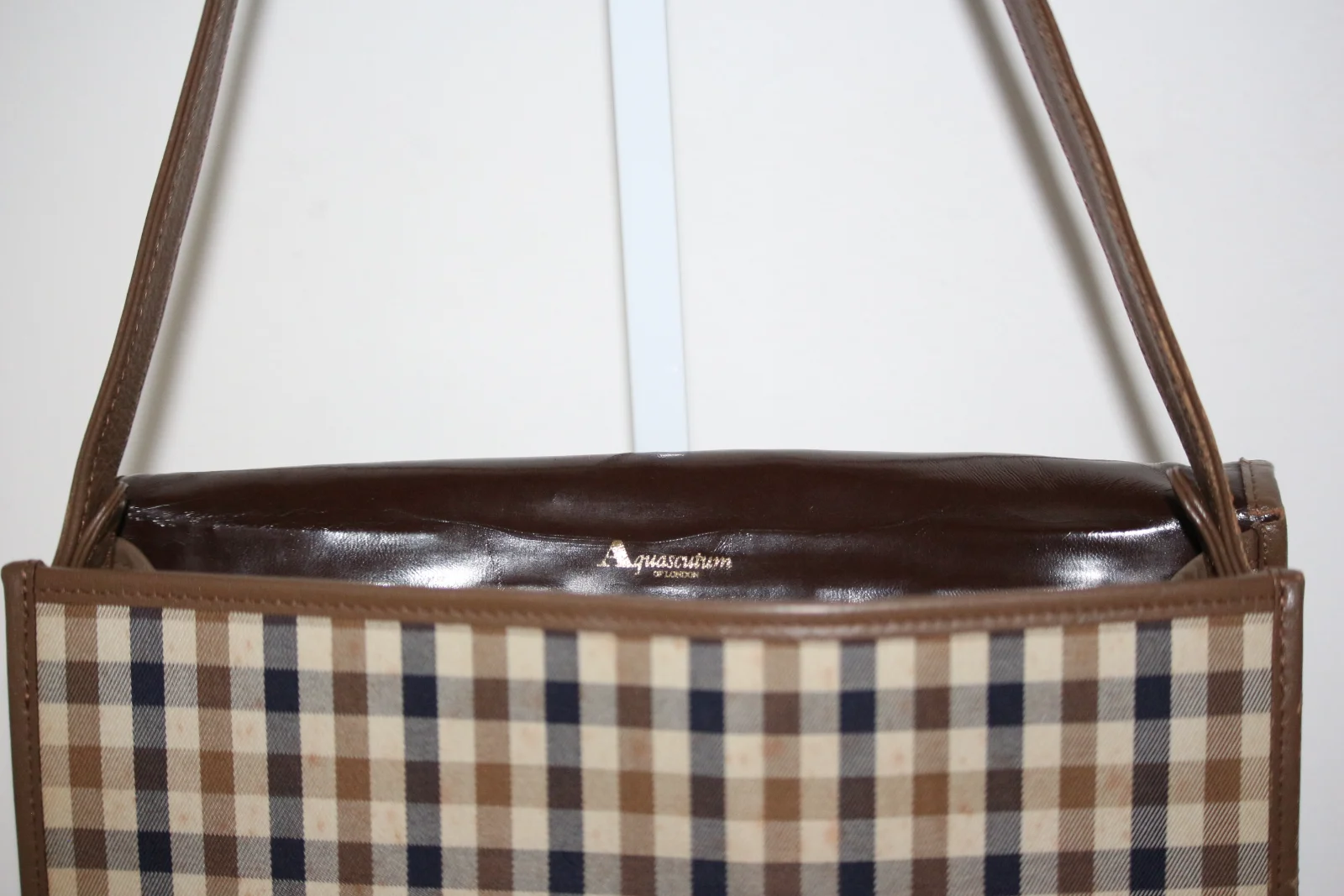 AQUASCUTUM CROSSBODY BAG