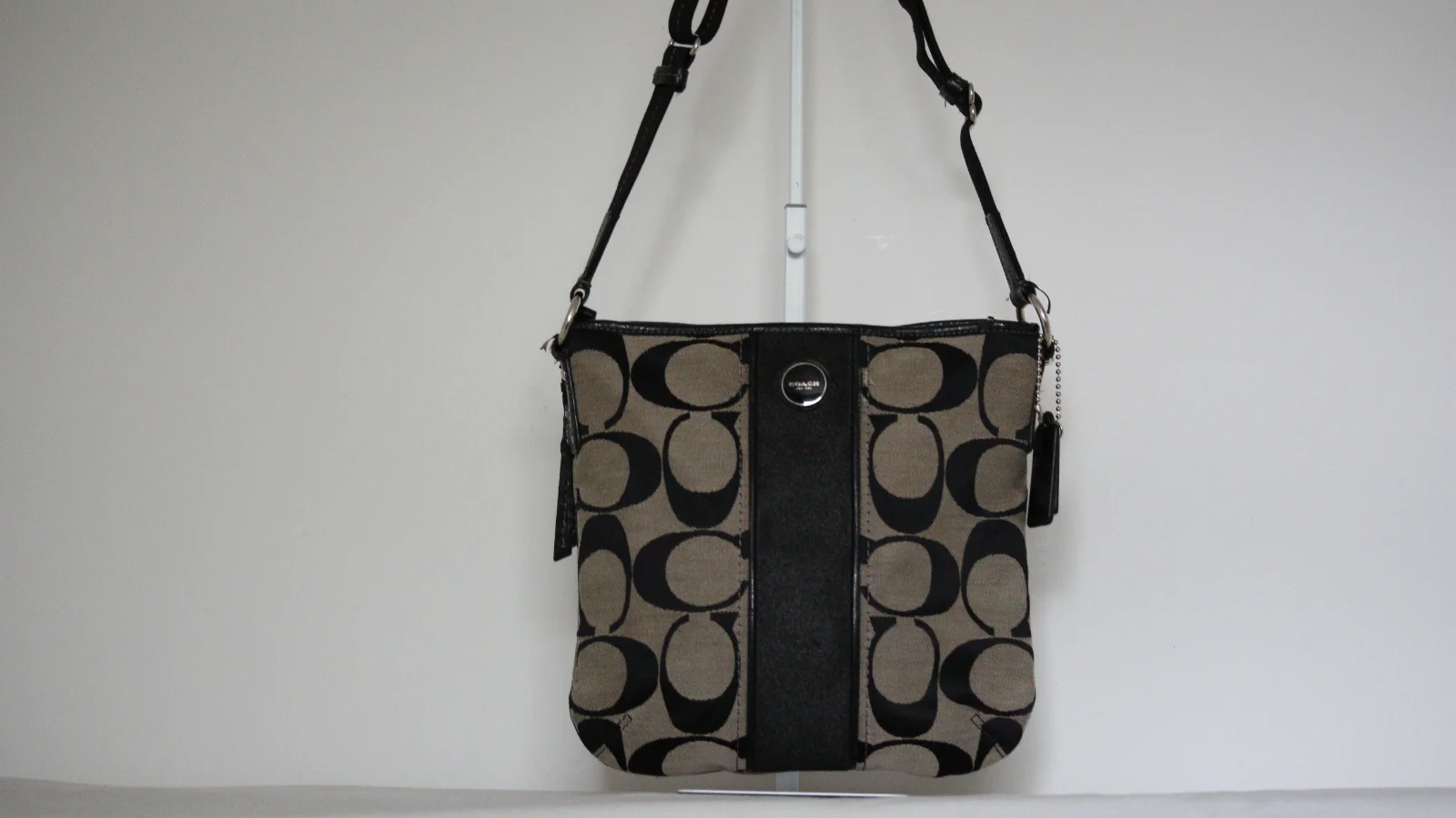 COACH SIGNATURE C CROSSBODY BAG