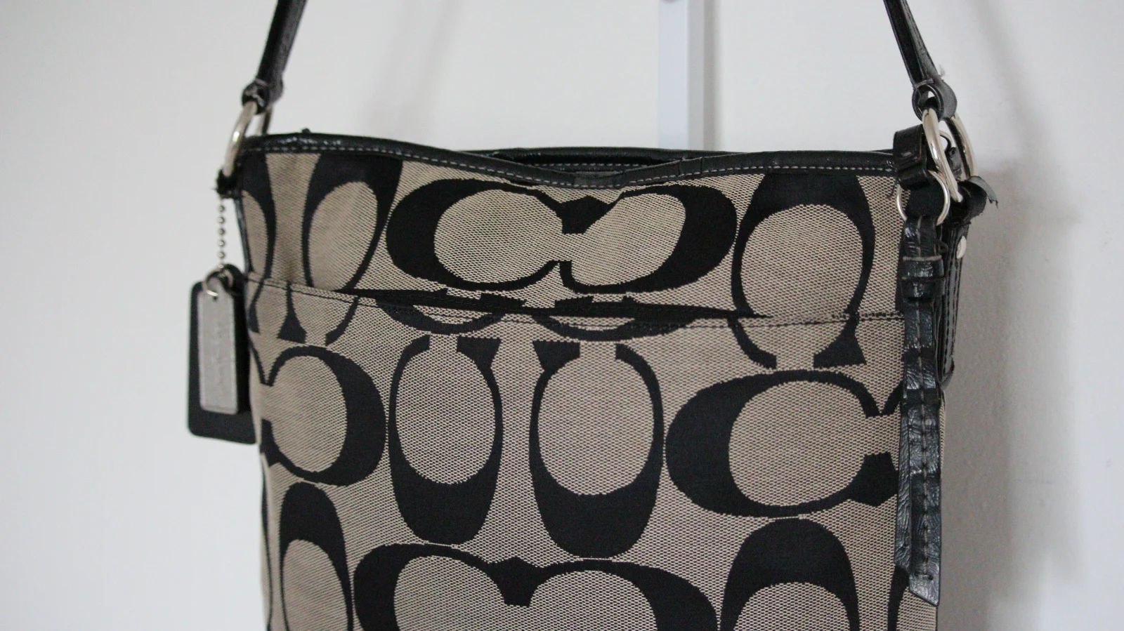 COACH SIGNATURE C CROSSBODY BAG