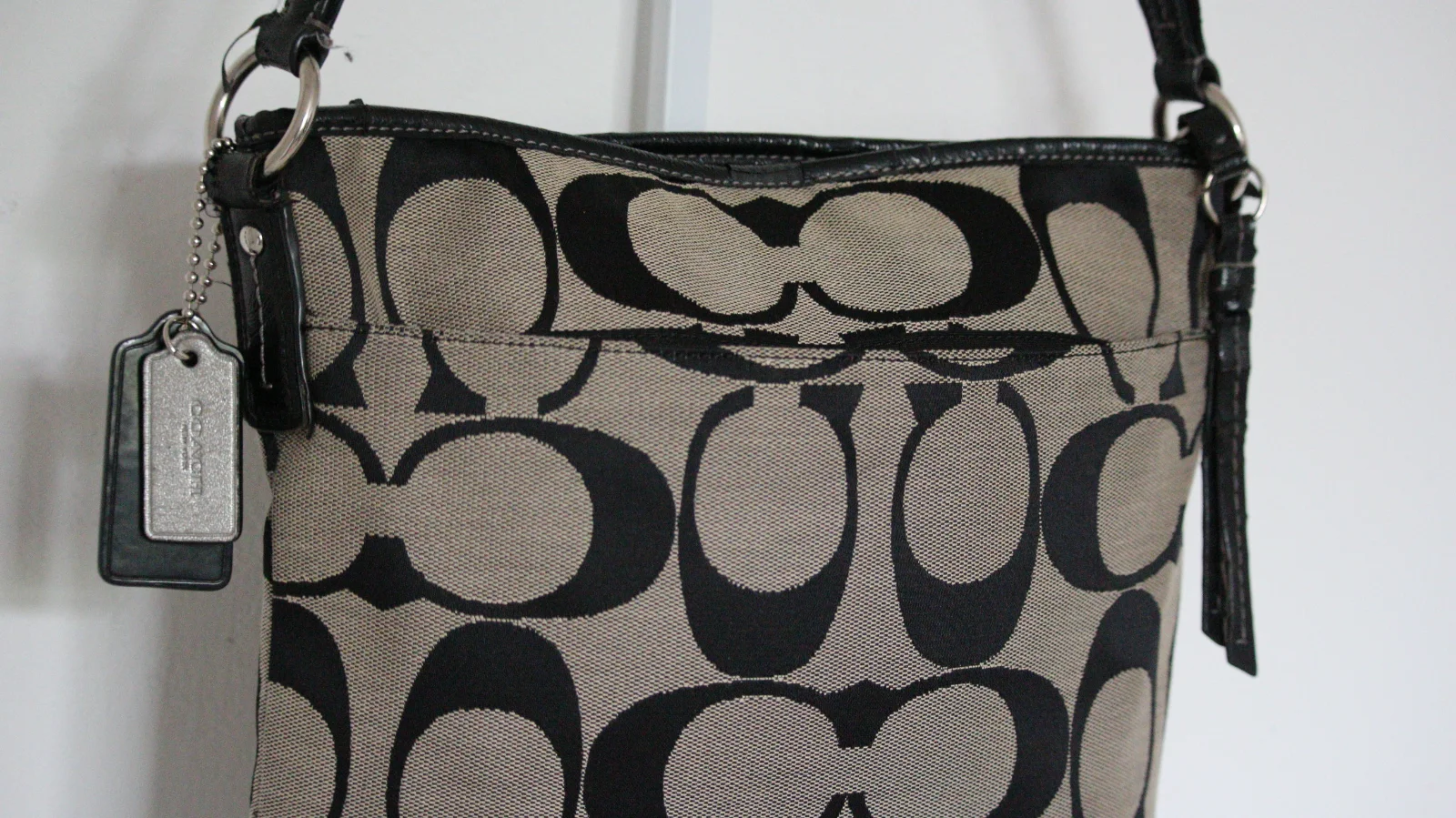 COACH SIGNATURE C CROSSBODY BAG