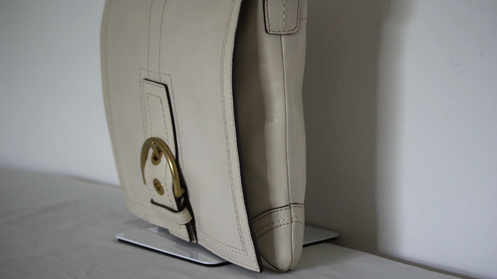 COACH SLING BAG