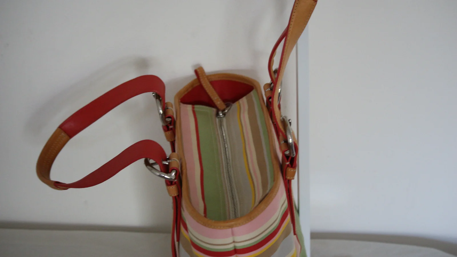 COACH SOHO TWIN STRIPE SMALL TOTE BAG