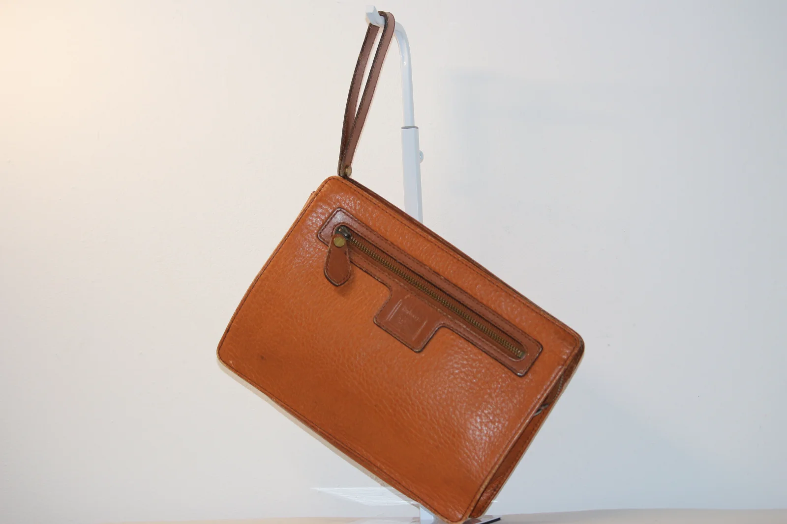 BURBERRY VINTAGE CLUTCH BAG