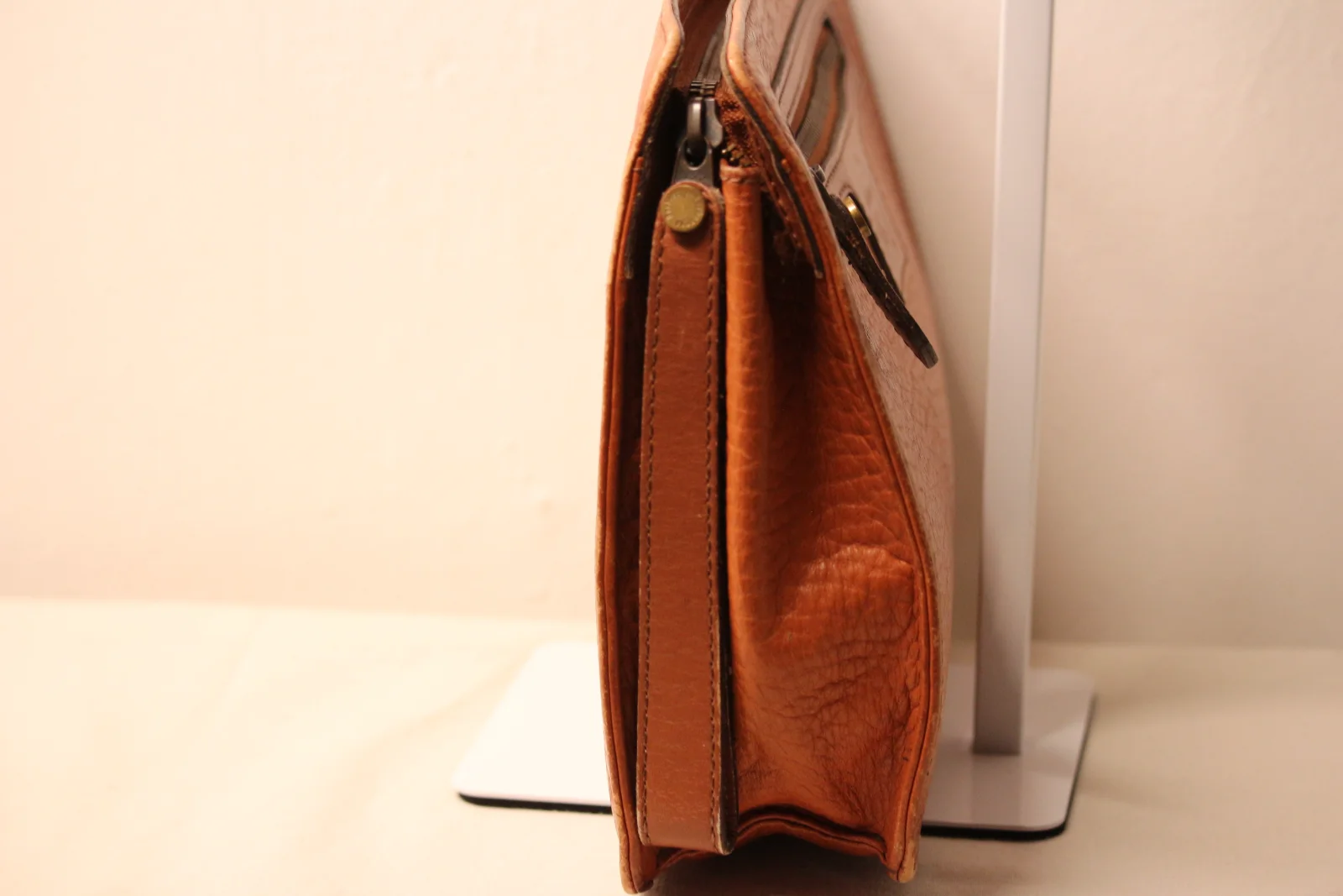 BURBERRY VINTAGE CLUTCH BAG