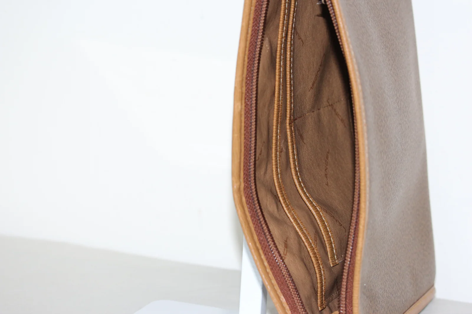 LANCEL VINTAGE LEATHER CLUTCH BAG