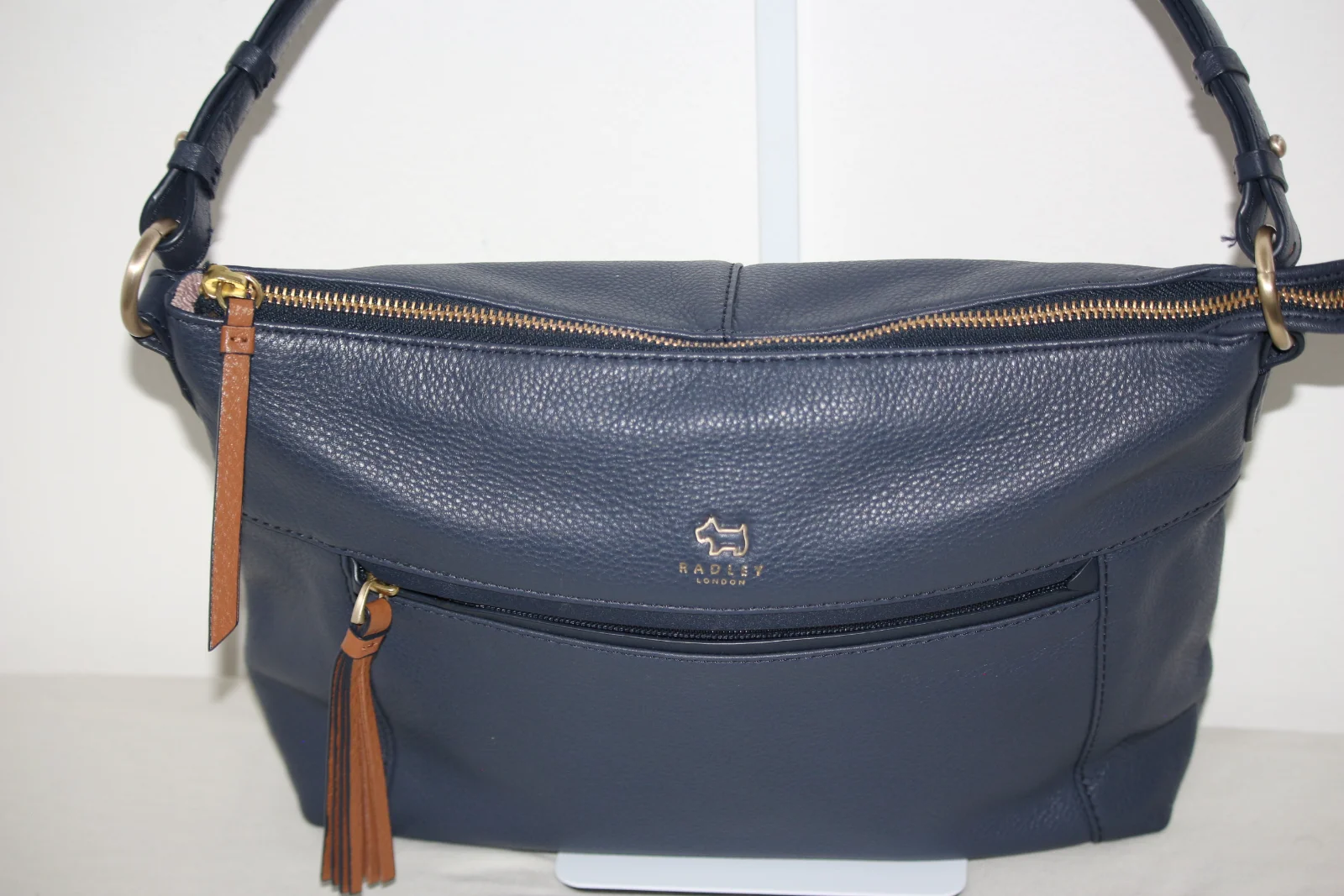 RADLEY LEATHER SHOULDER BAG