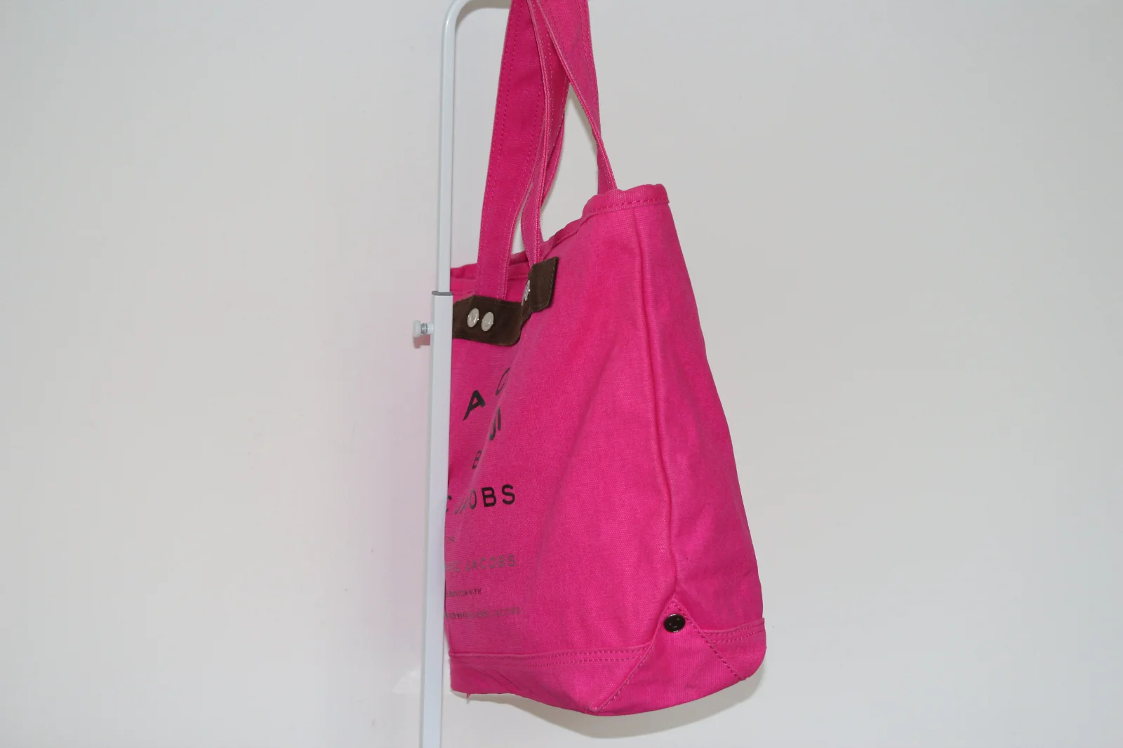 MARC JACOB'S COLLABORATION TAG TOTE BAG