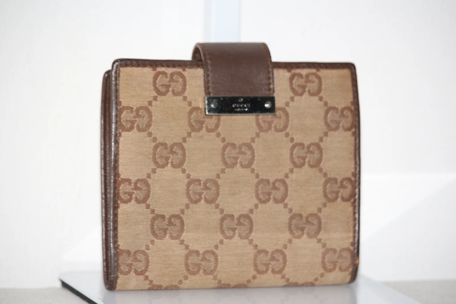 GUCCI GG MONOGRAM CANVAS BIFOLD WALLET