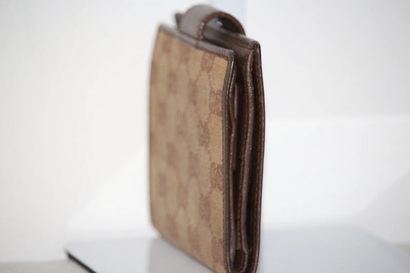 GUCCI GG MONOGRAM CANVAS BIFOLD WALLET