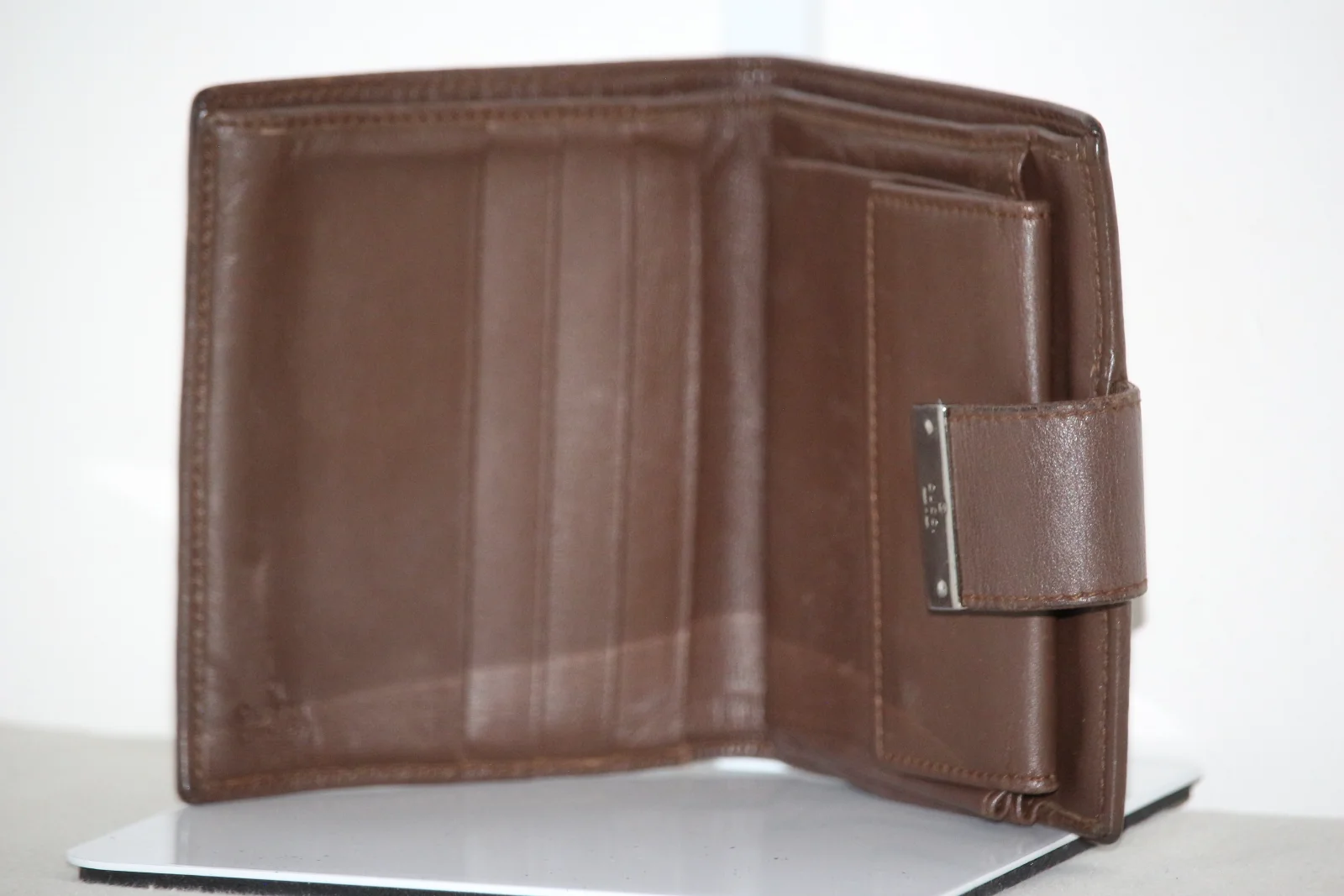 GUCCI GG MONOGRAM CANVAS BIFOLD WALLET