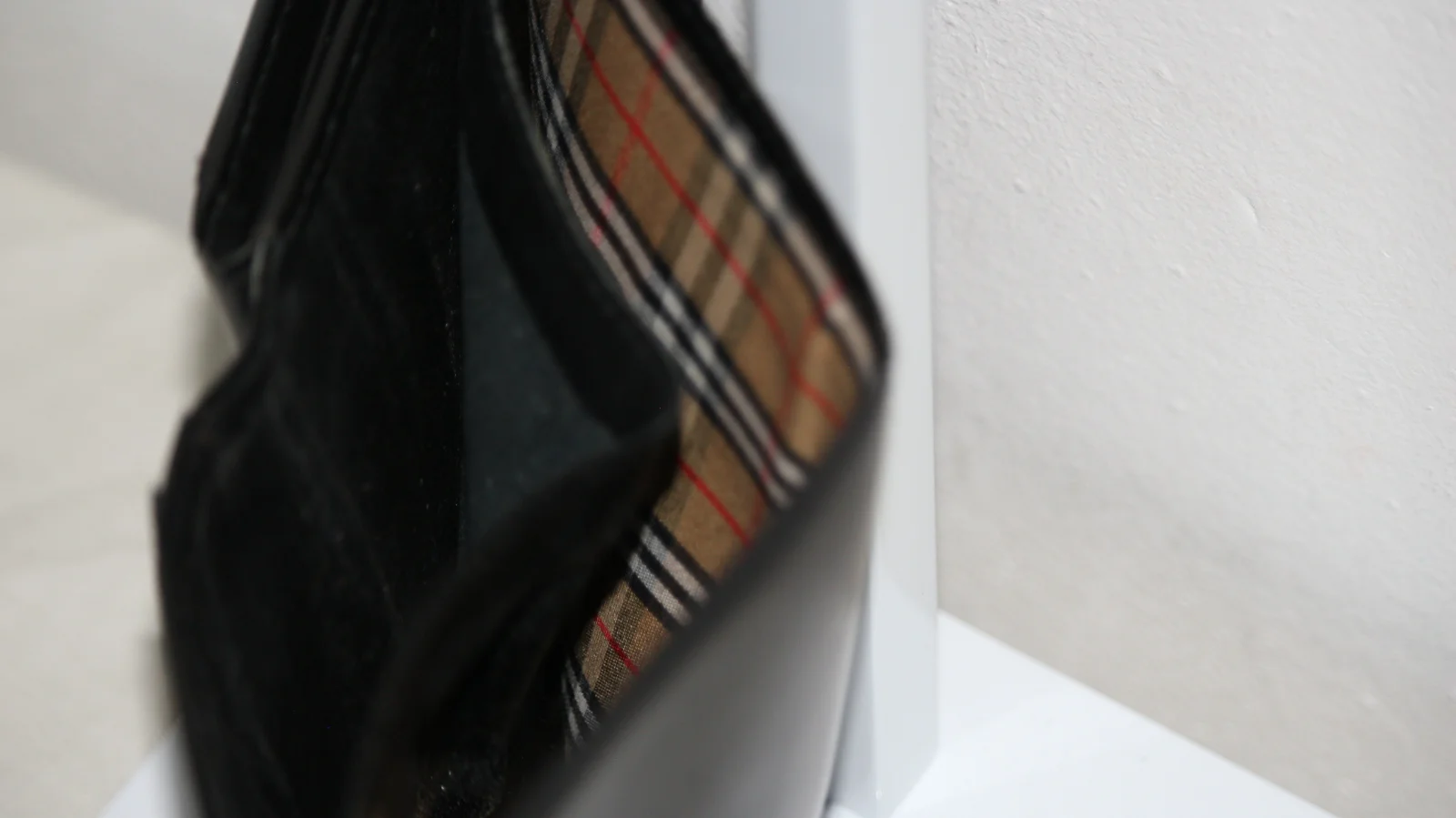 BURBERRY VINTAGE MEN'S WALLET NOVA CHECK