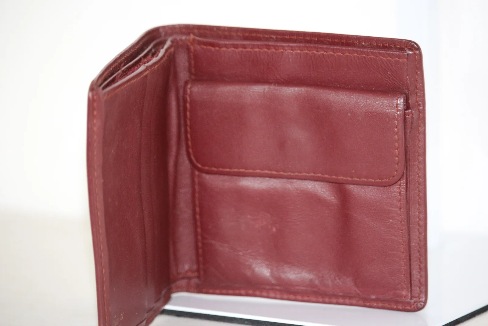 CARTIER LEATHER MEN'S VINTAGE FOLDING WALLET
