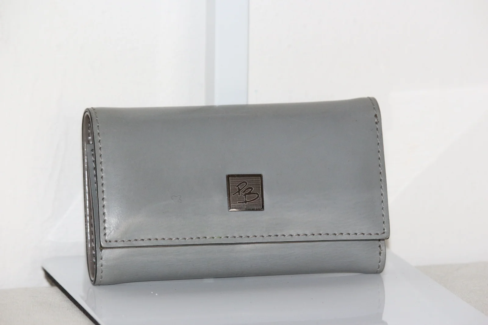 VINTAGE PIERRE BALMAIN KEYRING HOLDER