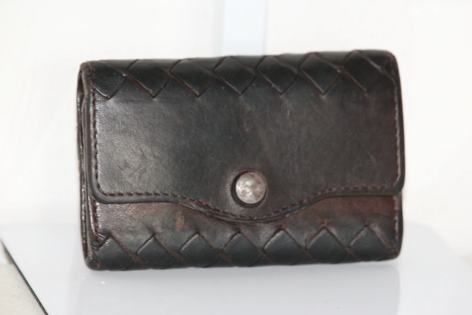 VINTAGE BOTTEGA VENETA LEATHER KEY HOLDER