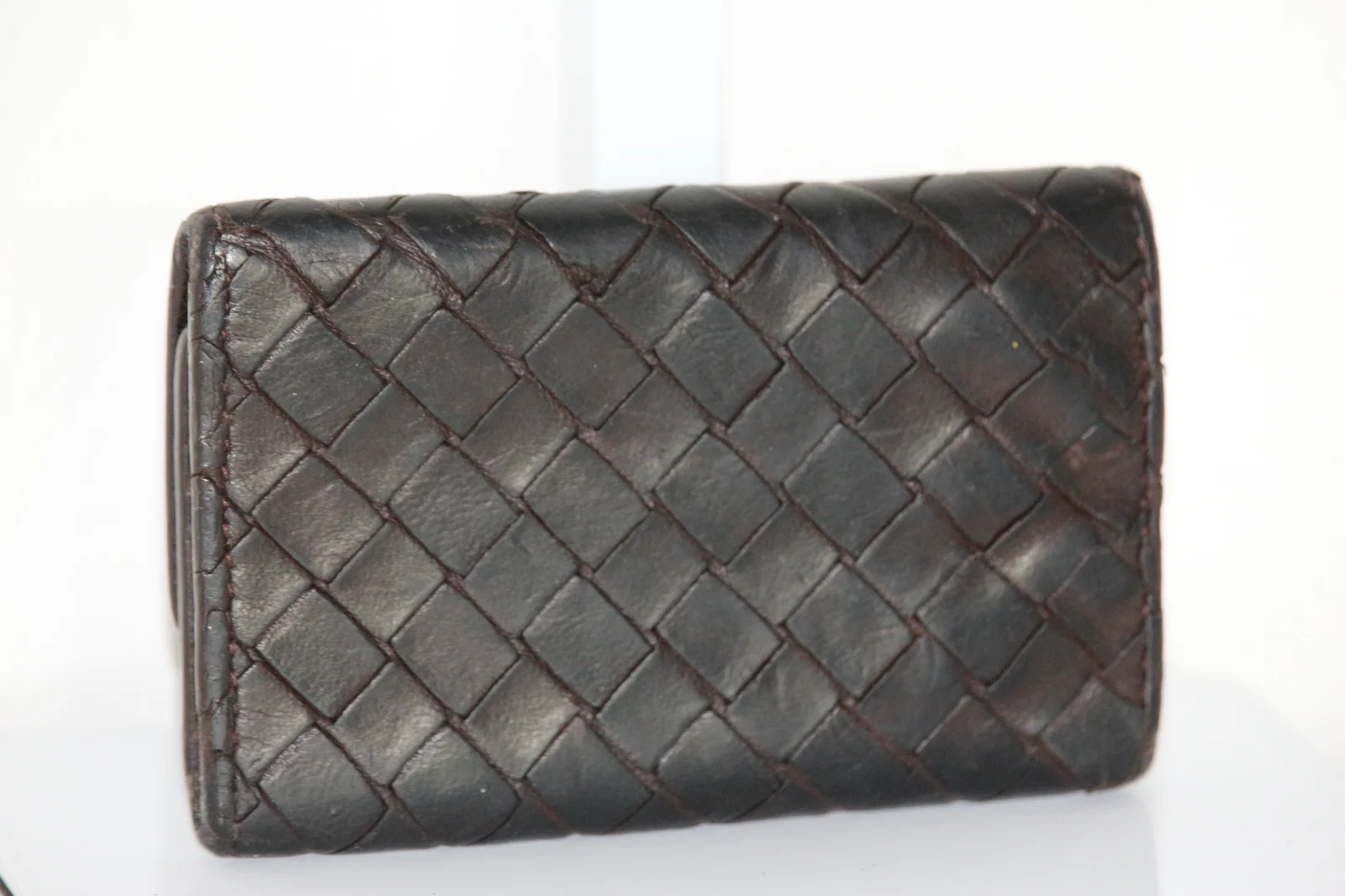 VINTAGE BOTTEGA VENETA LEATHER KEY HOLDER