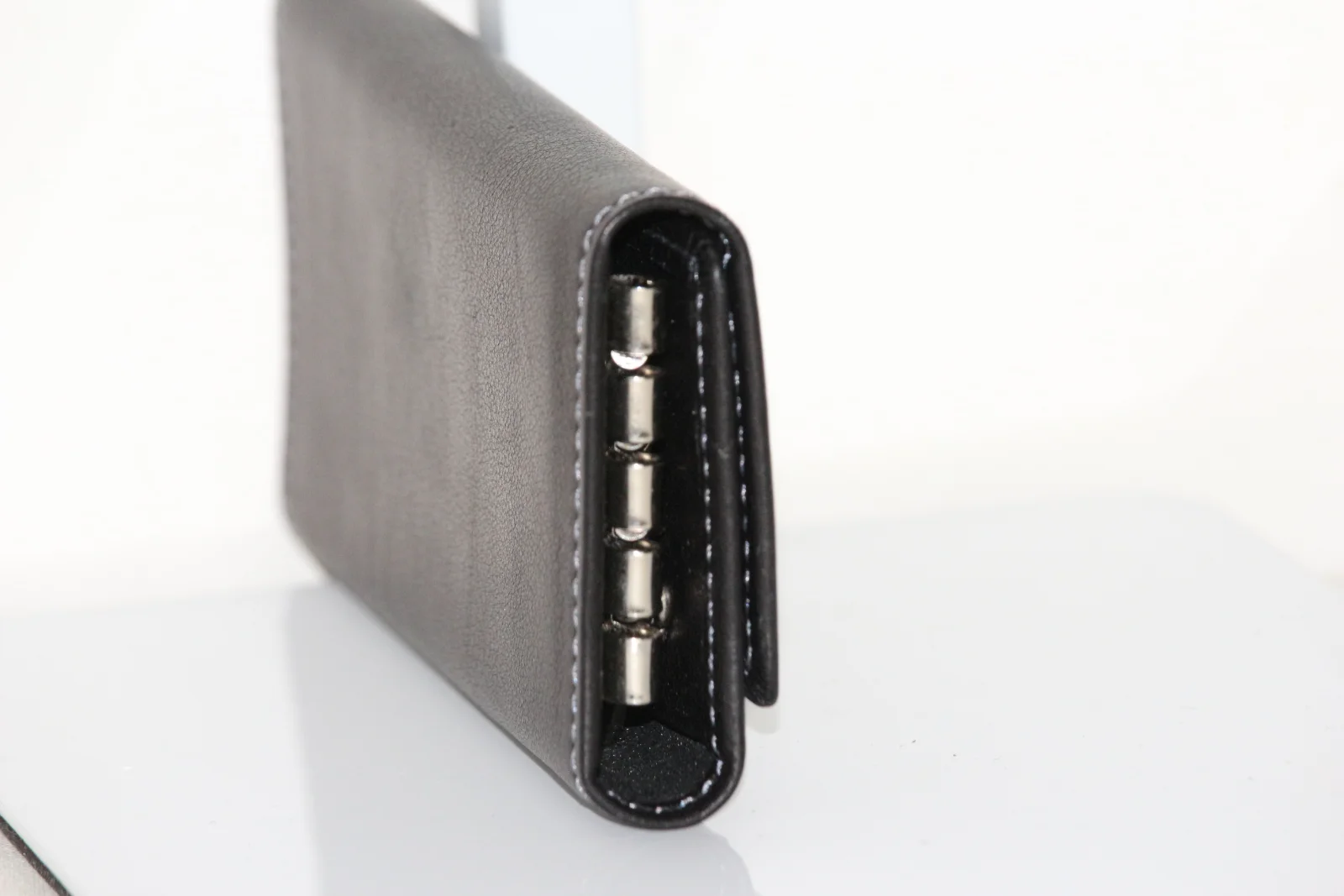 LACOSTE LEATHER KEY HOLDER