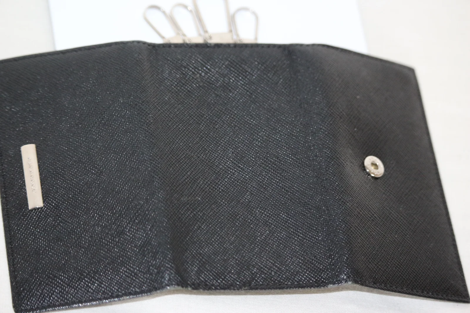 VINTAGE BURBERRY LEATHER NOVA CHECK KEY HOLDER