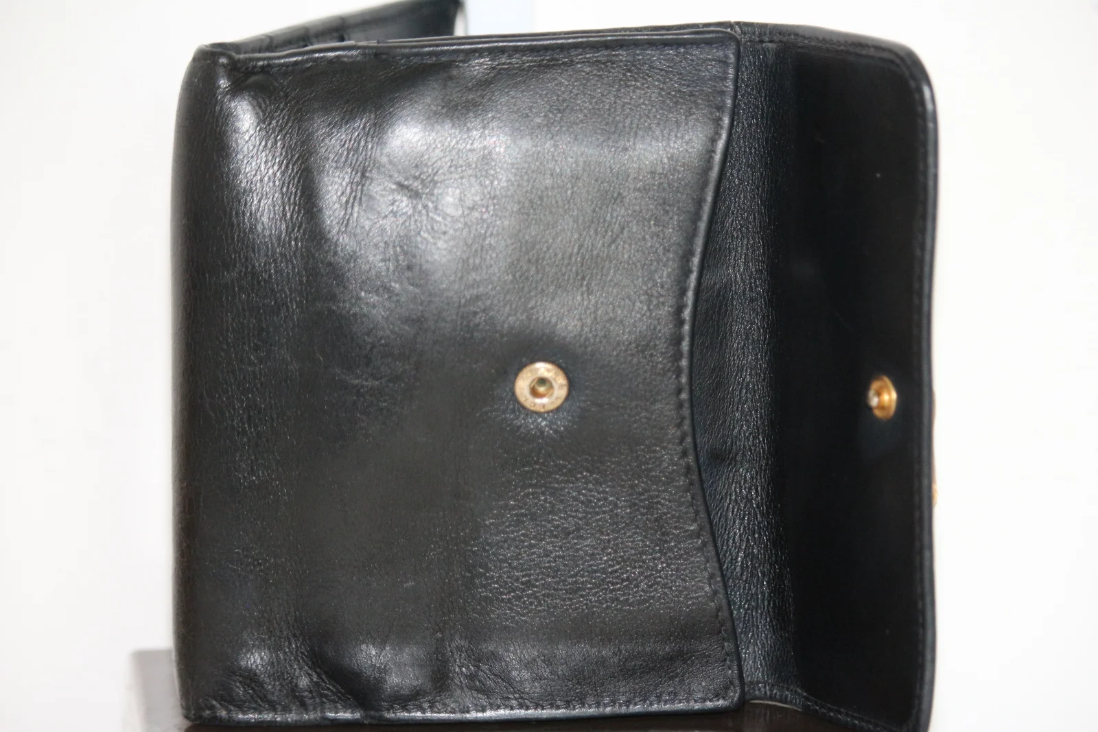 VINTAGE GUCCI MEN'S BAMBOO BI-FOLD LEATHER BLACK WALLET