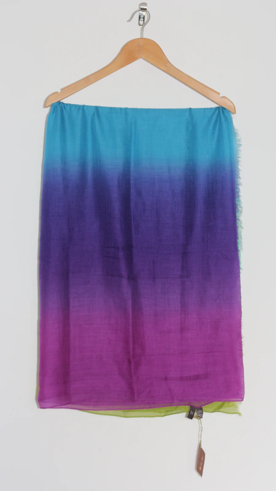 LORO PIANA 100% CASHMERE SCARF