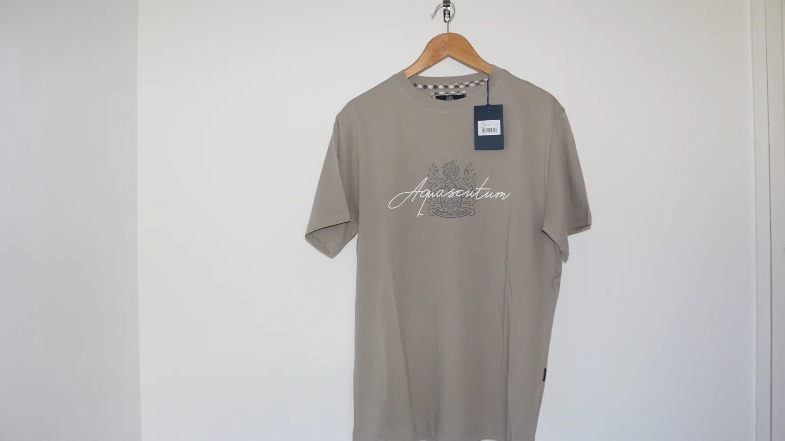 AQUASCUTUM  T-SHIRT