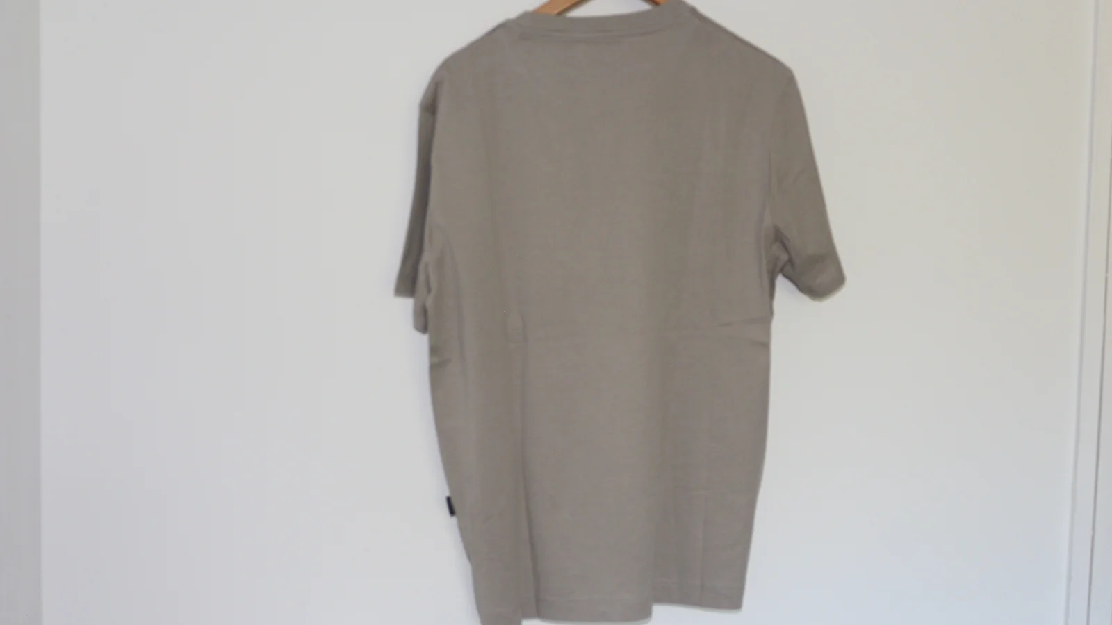 AQUASCUTUM  T-SHIRT