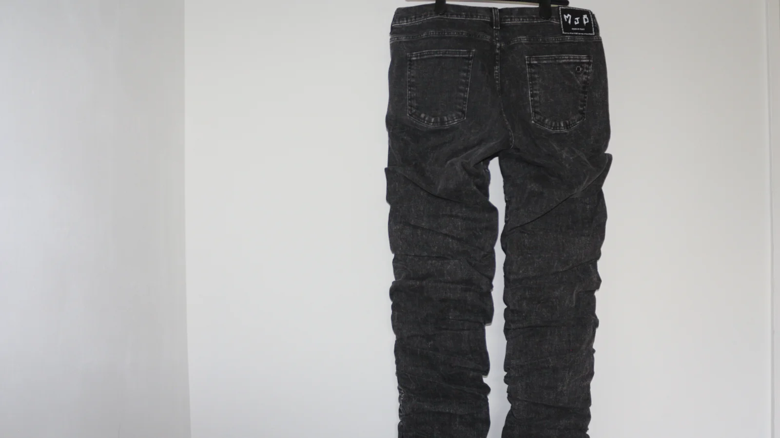 MARC JACQUES BURTON WASH JEANS