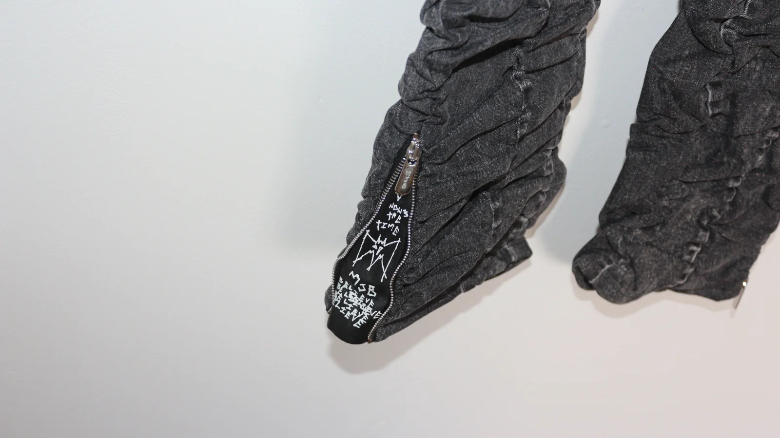 MARC JACQUES BURTON WASH JEANS