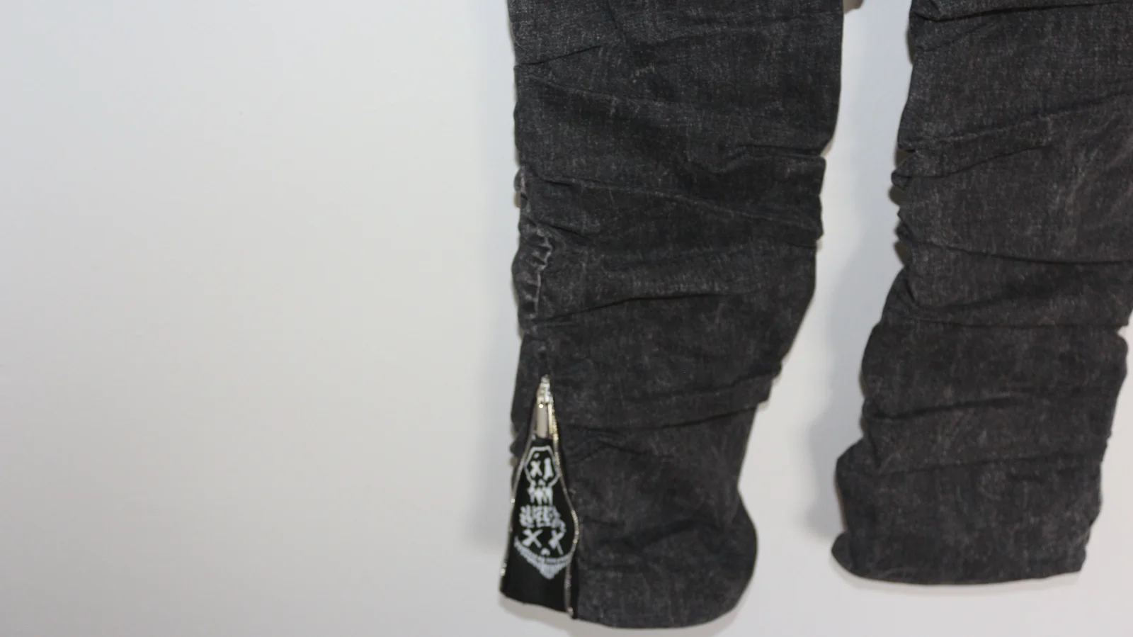 MARC JACQUES BURTON WASH JEANS