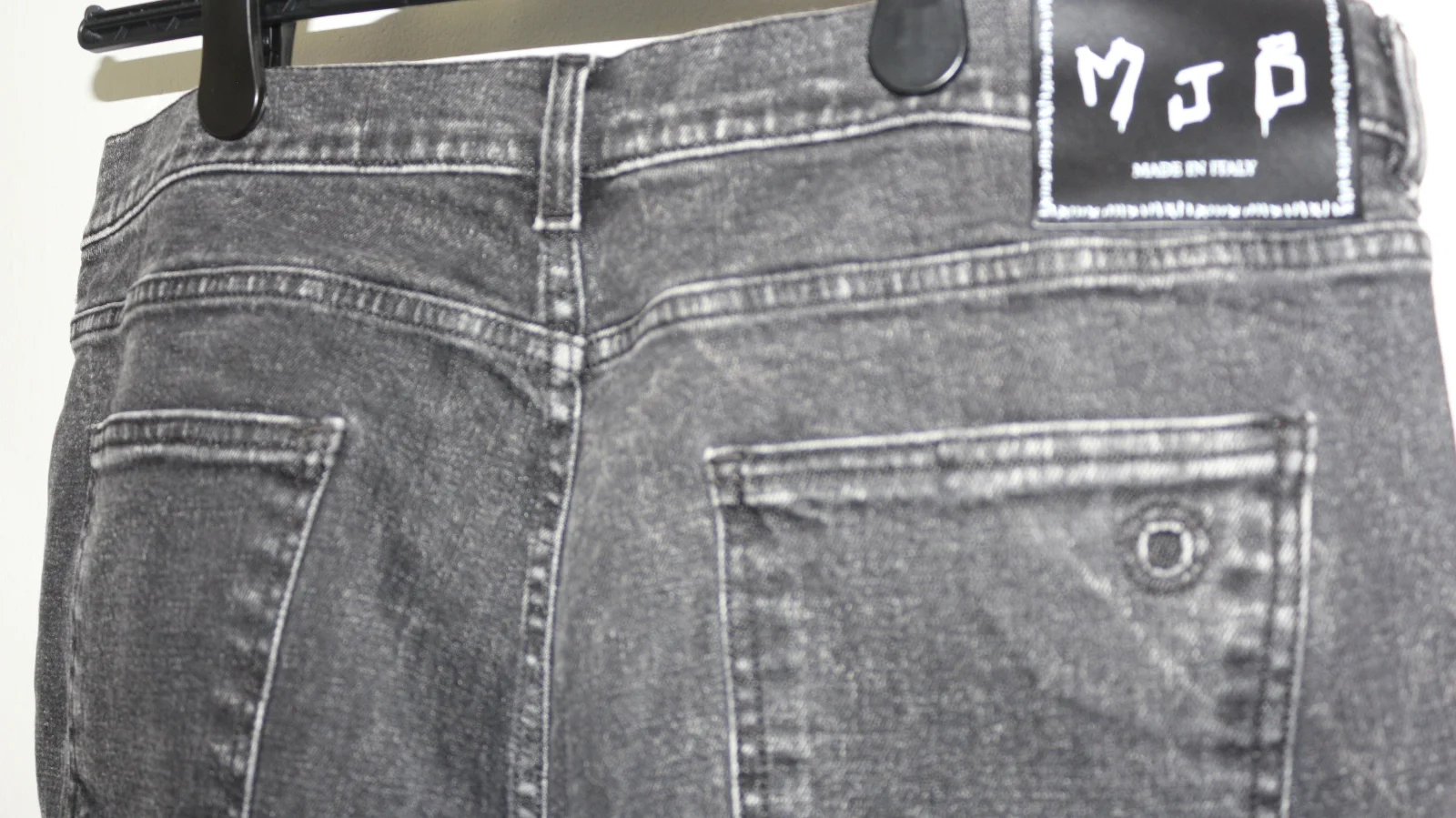MARC JACQUES BURTON WASH JEANS