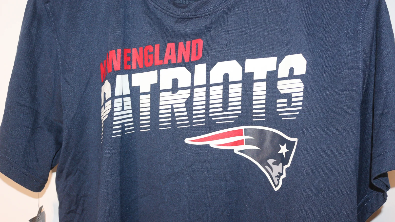 NEW NFL ENGLAND PRTRIOTS T-SHIRT