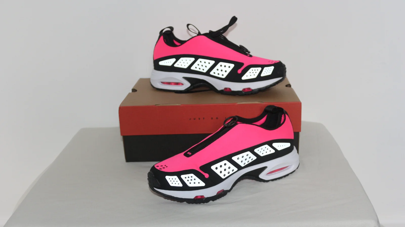 NIKE AIR MAX SUNDER