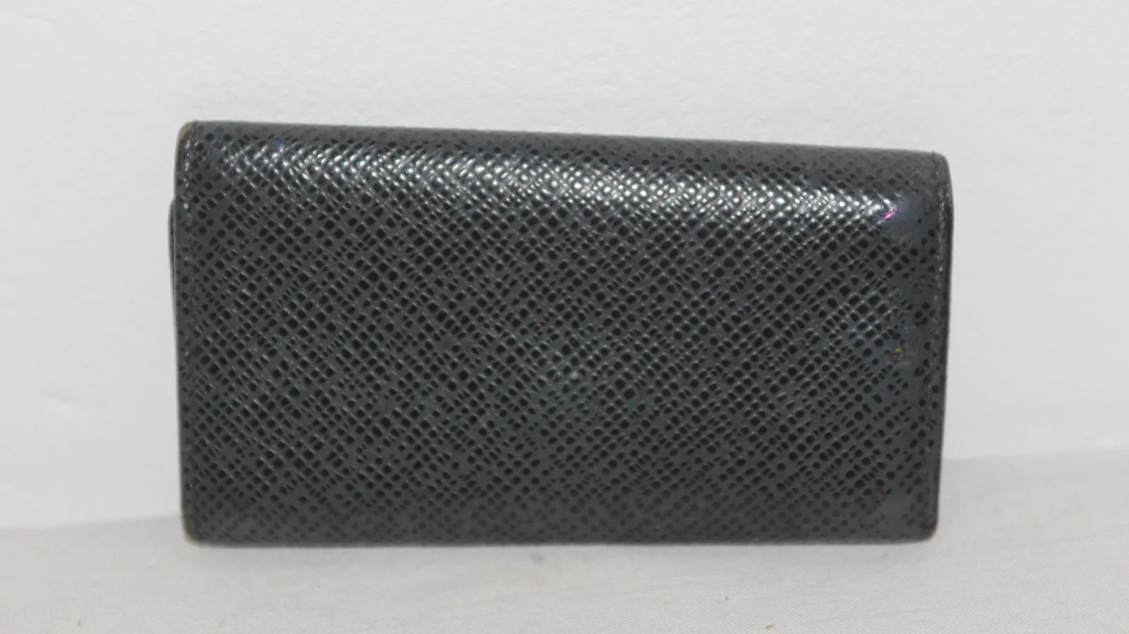 LOUIS VUITTON LEATHER KEY CASE