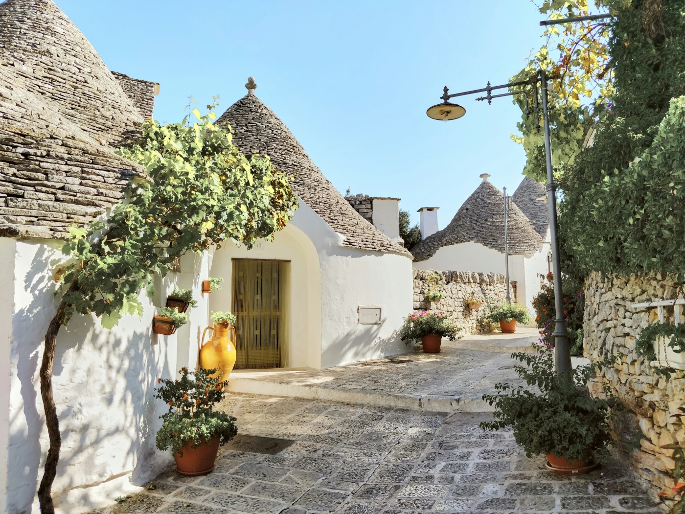 Puglia whitewashed street