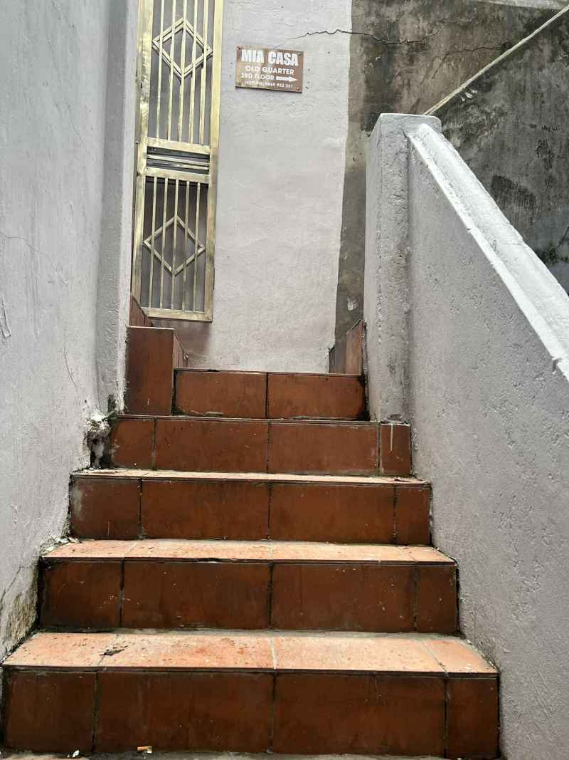 Entrance Old Quarter homestay Hoan Kiem Hanoi