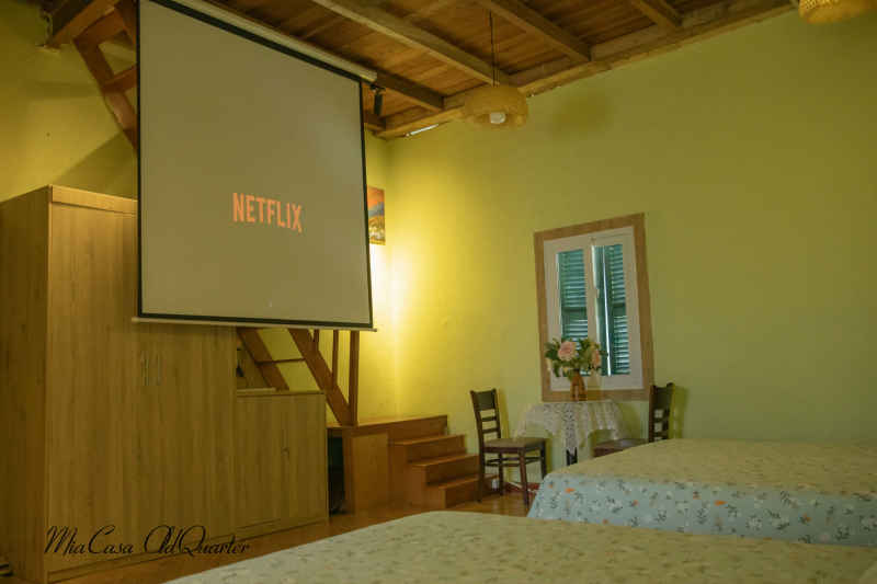 Netflix projector MiaCasaOldQuarter Hanoi
