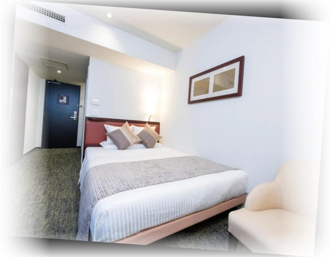 호텔_마이스테이_후쿠오카_텐진_스탠다드_퀸룸_-_금연실_-_객실_엿보기