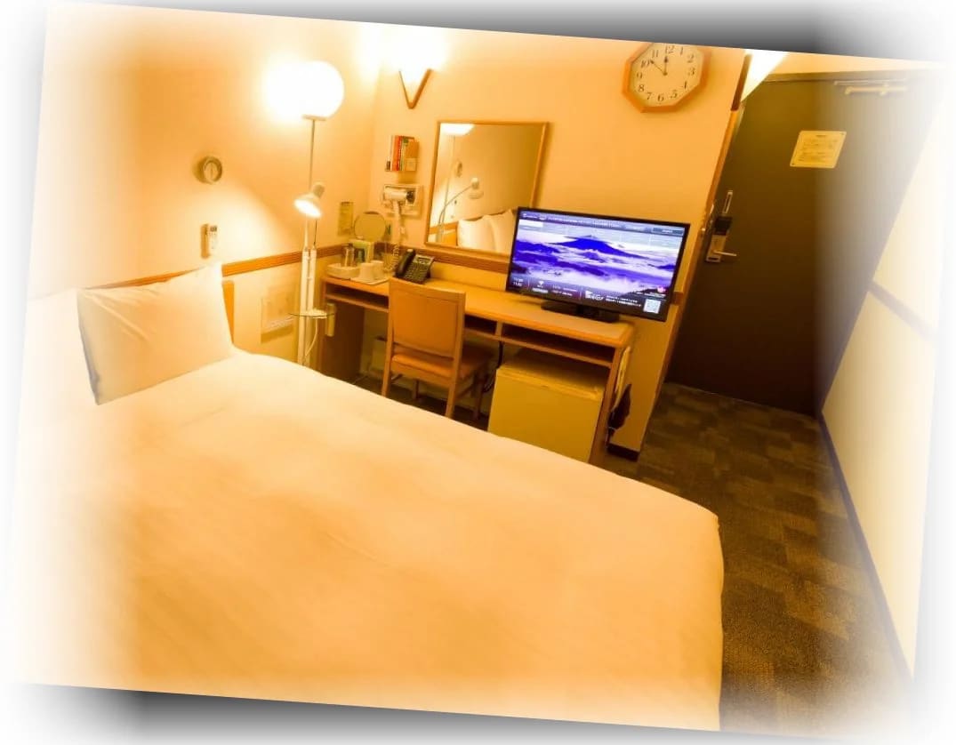 토요코_인_신-요코하마_에키마에_신칸_퀸룸_-_흡연실_-_편의_시설/서비스