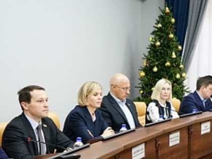 155 вопросов рассмотрят депутаты в первом полугодии 2025 года на комиссиях Думы Иркутска