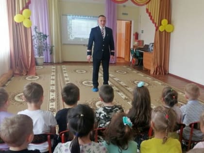 Дошколят в Тайшете познакомили с правилами поведения на железной дороге