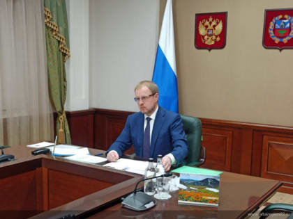 Томенко и Путин обсудили инфраструктурные проекты Алтайского края