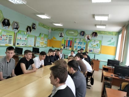 Наши выпускники на страже Родины!
