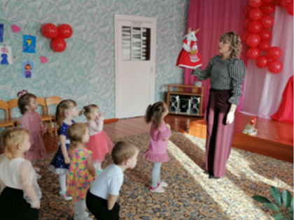 Международный женский день 8 марта в Березовском детском саду