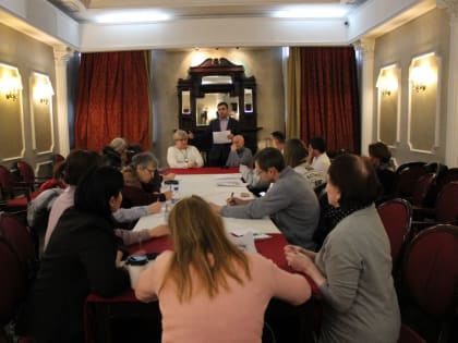 В&nbsp;Иркутске прошел круглый стол по&nbsp;проблемам безнадзорных животных