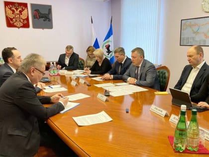 Губернатор Приангарья Игорь Кобзев встретился с представителями «Газпромбанка»