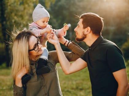 Единое пособие назначили родителям почти 11 тысяч детей в Приангарье