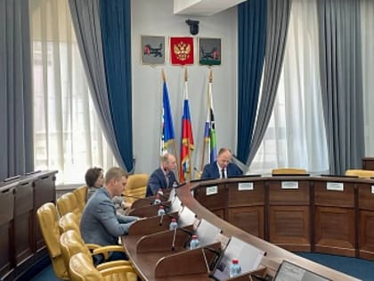 Депутаты Думы попросят Заксобрание обсудить вопрос о кризисной ситуации с кадрами в образовательных учреждениях города Иркутска