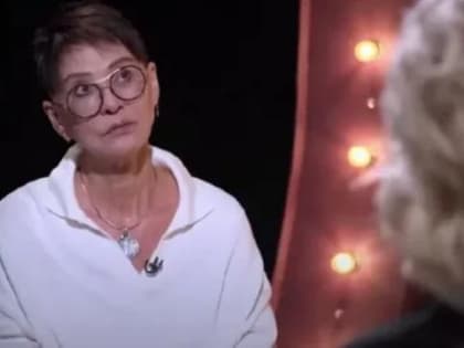 Жены иркутских мобилизованных требуют запретить лекции Ирины Хакамады в Иркутске