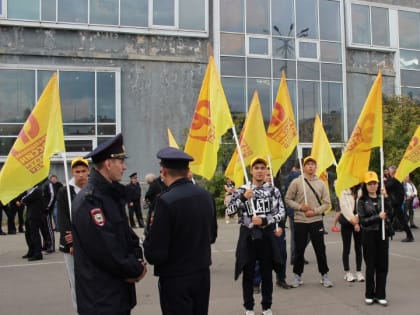 Иркутские активисты СПРАВЕЛИВОЙ РОССИИ – ЗА ПРАВДУ приняли участие в митинге солидарности