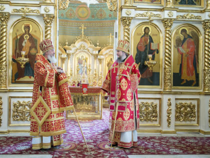 Визит Владыки Максимилиана в Покровскую и Николаевскую епархию